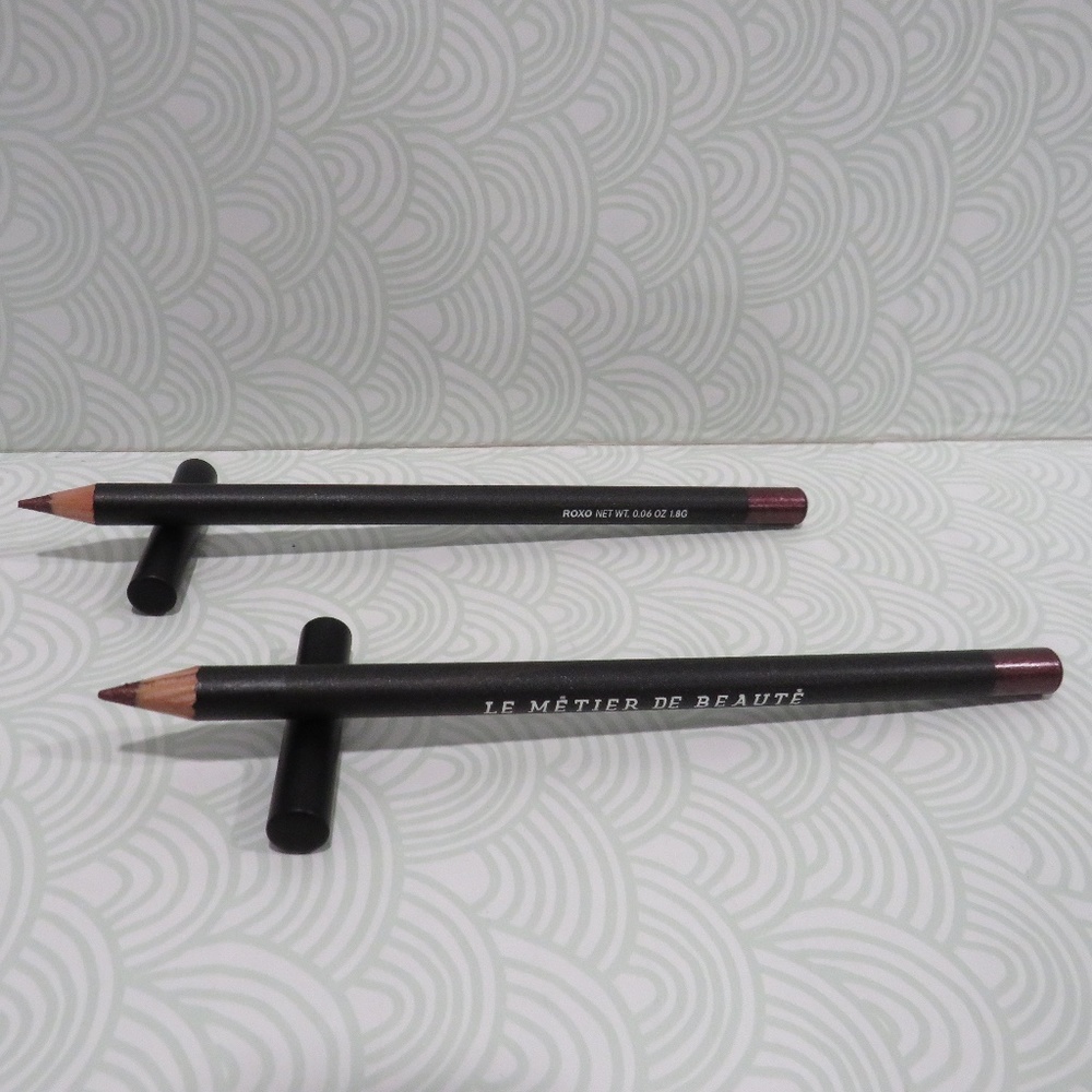 LE METIER DE BEAUTE💥LIP LINER IN SHADE ROXO 0.06 OZ - LOT OF 2 💥